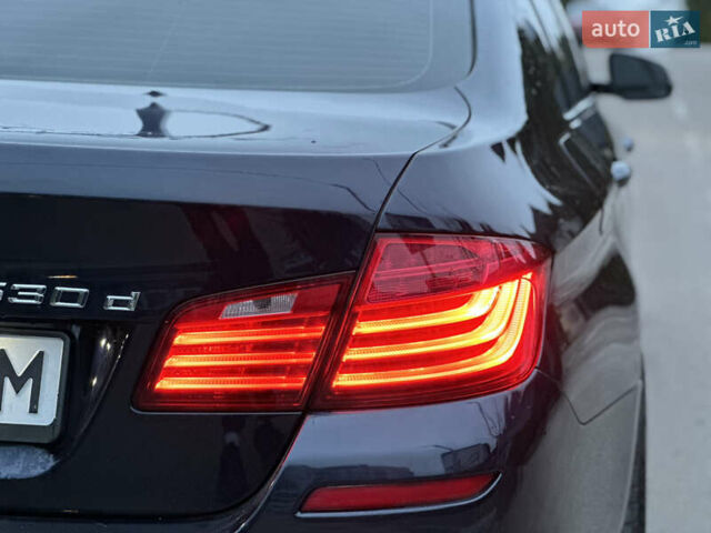Синій БМВ 5 Серія, об'ємом двигуна 2.99 л та пробігом 275 тис. км за 18500 $, фото 23 на Automoto.ua