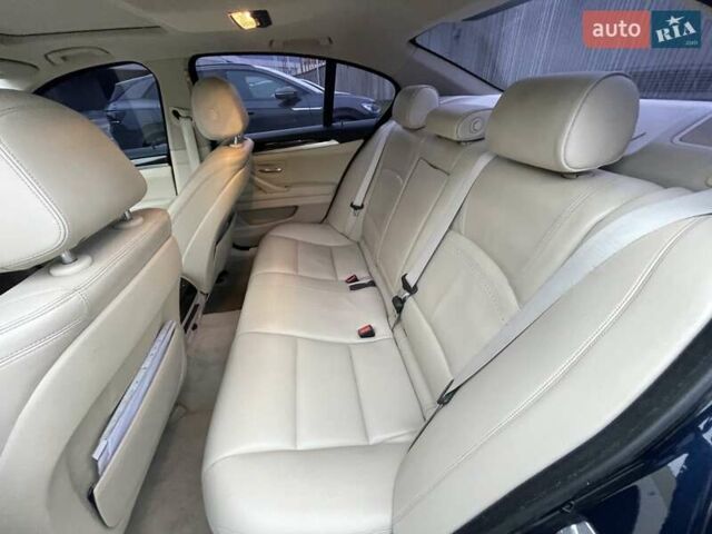 Синій БМВ 5 Серія, об'ємом двигуна 2 л та пробігом 140 тис. км за 14950 $, фото 13 на Automoto.ua