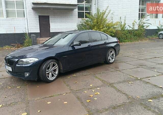 Синій БМВ 5 Серія, об'ємом двигуна 2 л та пробігом 240 тис. км за 12500 $, фото 4 на Automoto.ua