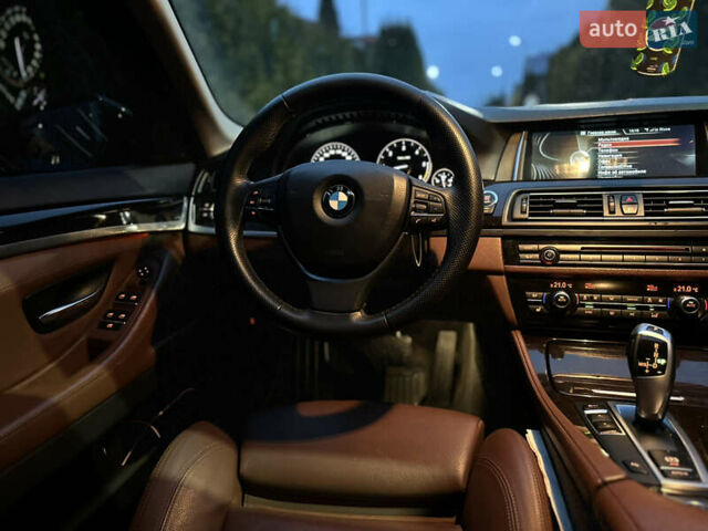 Синій БМВ 5 Серія, об'ємом двигуна 2.99 л та пробігом 275 тис. км за 18500 $, фото 38 на Automoto.ua