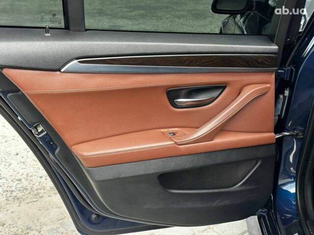 Синій БМВ 5 Серія, об'ємом двигуна 2 л та пробігом 242 тис. км за 18790 $, фото 31 на Automoto.ua