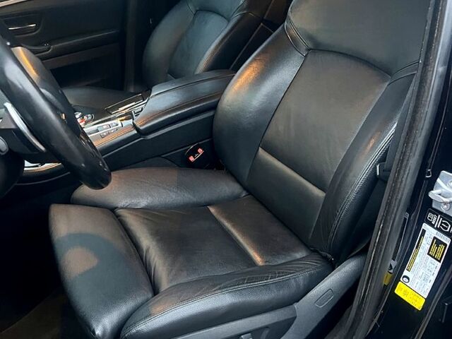 Синий БМВ 5 Серия, объемом двигателя 3 л и пробегом 200 тыс. км за 13800 $, фото 10 на Automoto.ua