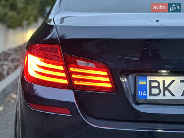 Синій БМВ 5 Серія, об'ємом двигуна 2.99 л та пробігом 275 тис. км за 18500 $, фото 22 на Automoto.ua