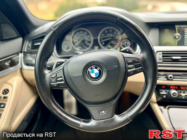 Синий БМВ 5 Серия, объемом двигателя 3 л и пробегом 215 тыс. км за 12400 $, фото 9 на Automoto.ua