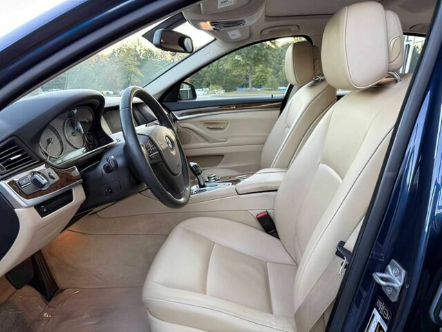 Синий БМВ 5 Серия, объемом двигателя 3 л и пробегом 89 тыс. км за 10300 $, фото 8 на Automoto.ua