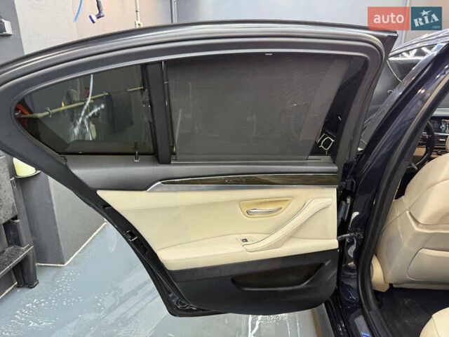 Синій БМВ 5 Серія, об'ємом двигуна 2 л та пробігом 135 тис. км за 16000 $, фото 25 на Automoto.ua