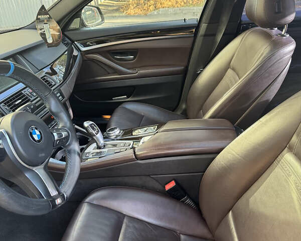 Синий БМВ 5 Серия, объемом двигателя 2.98 л и пробегом 218 тыс. км за 15400 $, фото 11 на Automoto.ua