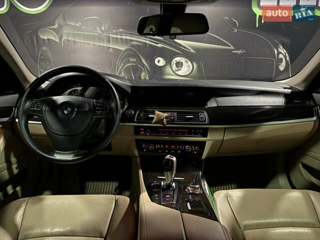 Синий БМВ 5 Серия, объемом двигателя 2.98 л и пробегом 197 тыс. км за 16000 $, фото 25 на Automoto.ua