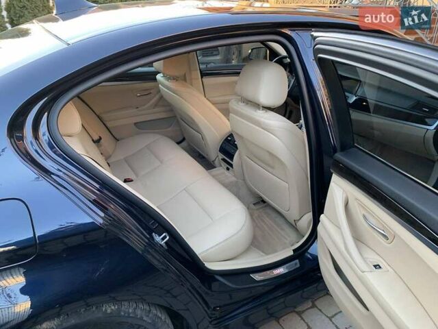 Синий БМВ 5 Серия, объемом двигателя 2.99 л и пробегом 152 тыс. км за 19900 $, фото 5 на Automoto.ua