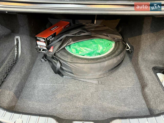 Синій БМВ 5 Серія, об'ємом двигуна 2 л та пробігом 135 тис. км за 16000 $, фото 45 на Automoto.ua