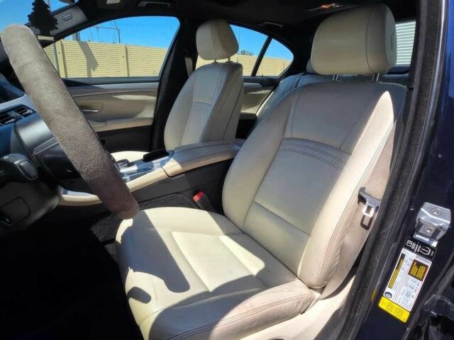 Синий БМВ 5 Серия, объемом двигателя 3 л и пробегом 155 тыс. км за 9950 $, фото 8 на Automoto.ua