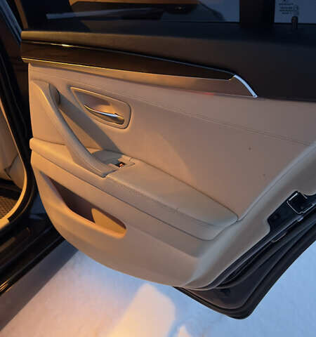 Синій БМВ 5 Серія, об'ємом двигуна 2 л та пробігом 192 тис. км за 14800 $, фото 17 на Automoto.ua