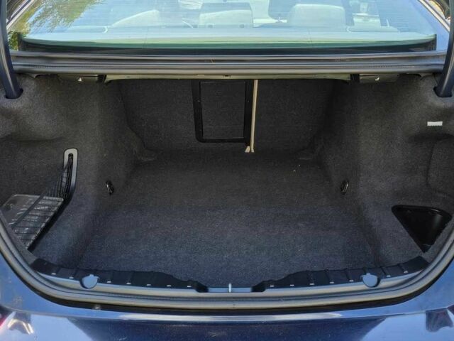 Синий БМВ 5 Серия, объемом двигателя 3 л и пробегом 155 тыс. км за 9950 $, фото 4 на Automoto.ua