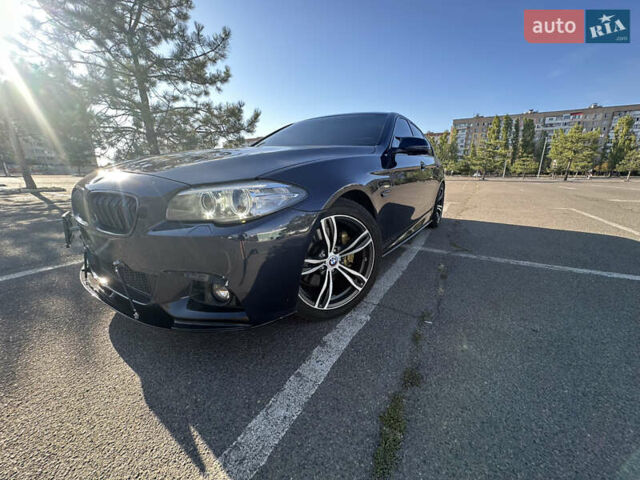 Синий БМВ 5 Серия, объемом двигателя 3 л и пробегом 219 тыс. км за 22999 $, фото 5 на Automoto.ua
