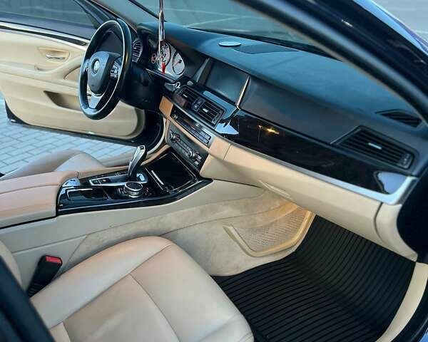 Синій БМВ 5 Серія, об'ємом двигуна 2.98 л та пробігом 93 тис. км за 20500 $, фото 7 на Automoto.ua