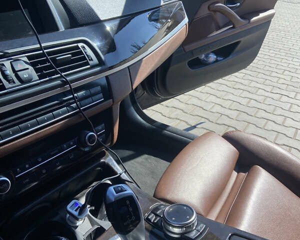 Синий БМВ 5 Серия, объемом двигателя 2.99 л и пробегом 376 тыс. км за 18500 $, фото 9 на Automoto.ua