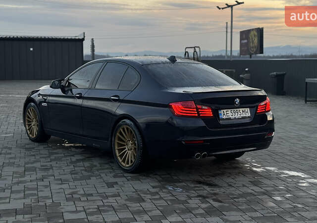 Синий БМВ 5 Серия, объемом двигателя 3 л и пробегом 388 тыс. км за 21500 $, фото 3 на Automoto.ua