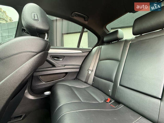 Синий БМВ 5 Серия, объемом двигателя 3 л и пробегом 205 тыс. км за 26000 $, фото 35 на Automoto.ua