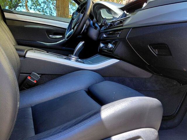 Синій БМВ 5 Серія, об'ємом двигуна 2 л та пробігом 250 тис. км за 18700 $, фото 10 на Automoto.ua