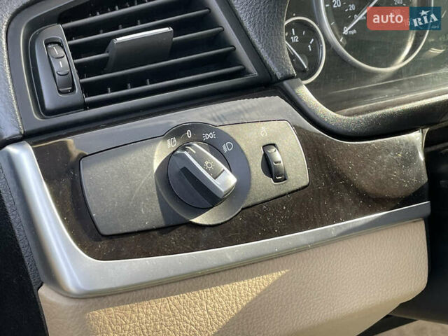 БМВ 5 Серия 2014 в Киеве на Automoto.ua Синий БМВ 5 Серия, объемом двигателя 2 л и пробегом 216 тыс. км за 13550 $, фото 18 на Automoto.ua