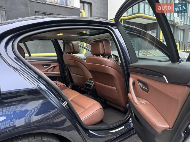 Синій БМВ 5 Серія, об'ємом двигуна 2 л та пробігом 220 тис. км за 16700 $, фото 27 на Automoto.ua
