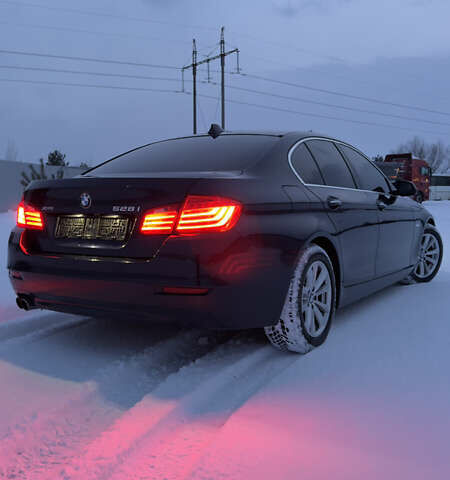 Синій БМВ 5 Серія, об'ємом двигуна 2 л та пробігом 192 тис. км за 14800 $, фото 6 на Automoto.ua