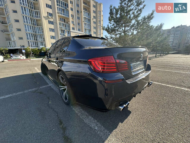 Синий БМВ 5 Серия, объемом двигателя 3 л и пробегом 219 тыс. км за 22999 $, фото 4 на Automoto.ua