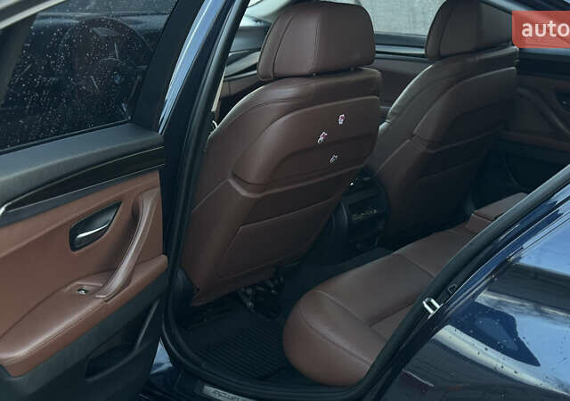 Синий БМВ 5 Серия, объемом двигателя 3 л и пробегом 388 тыс. км за 21500 $, фото 5 на Automoto.ua