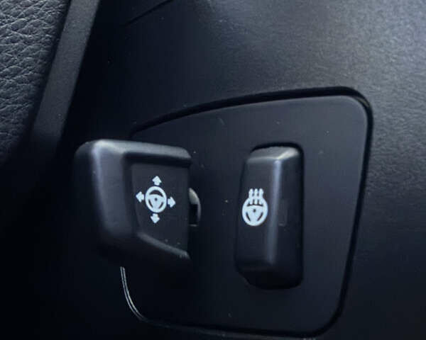 Синій БМВ 5 Серія, об'ємом двигуна 2 л та пробігом 123 тис. км за 20000 $, фото 29 на Automoto.ua