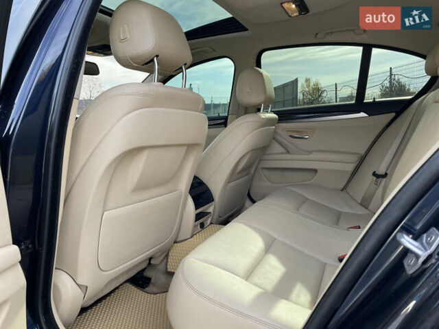 БМВ 5 Серия 2014 в Киеве на Automoto.ua Синий БМВ 5 Серия, объемом двигателя 2 л и пробегом 216 тыс. км за 13550 $, фото 26 на Automoto.ua