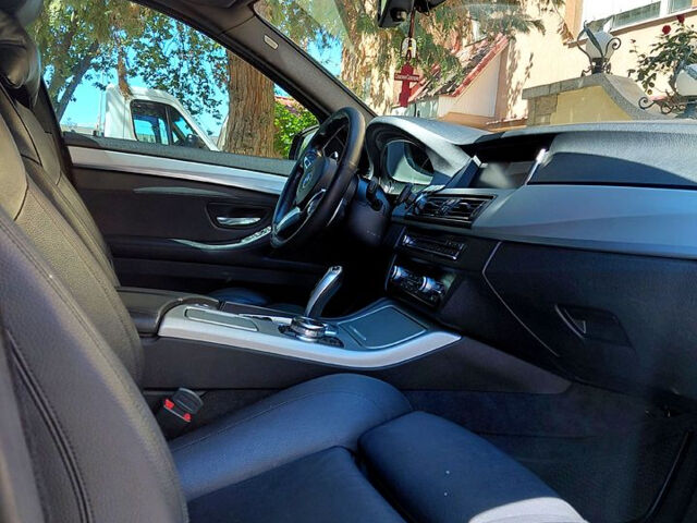 Синій БМВ 5 Серія, об'ємом двигуна 2 л та пробігом 250 тис. км за 18700 $, фото 9 на Automoto.ua