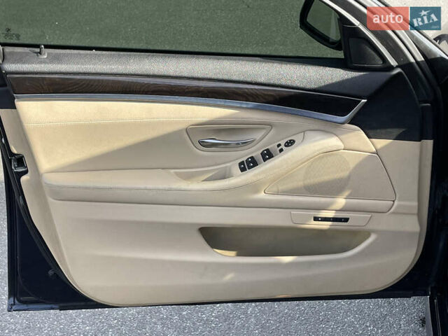 БМВ 5 Серия 2014 в Киеве на Automoto.ua Синий БМВ 5 Серия, объемом двигателя 2 л и пробегом 216 тыс. км за 13550 $, фото 14 на Automoto.ua