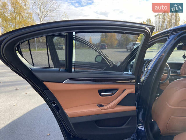 БМВ 5 Серія 2014 у Чернігові на Automoto.ua Синій БМВ 5 Серія, об'ємом двигуна 3 л та пробігом 90 тис. км за 28900 $, фото 30 на Automoto.ua