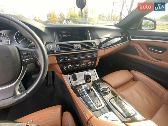 БМВ 5 Серія 2014 у Чернігові на Automoto.ua Синій БМВ 5 Серія, об'ємом двигуна 3 л та пробігом 90 тис. км за 28900 $, фото 38 на Automoto.ua