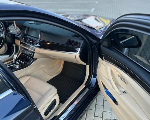 Синій БМВ 5 Серія, об'ємом двигуна 2.98 л та пробігом 93 тис. км за 20500 $, фото 8 на Automoto.ua