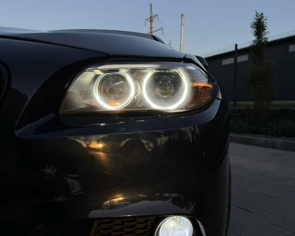 Синій БМВ 5 Серія, об'ємом двигуна 2 л та пробігом 115 тис. км за 18000 $, фото 36 на Automoto.ua