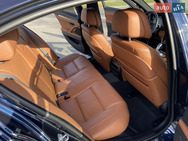 БМВ 5 Серія 2014 у Чернігові на Automoto.ua Синій БМВ 5 Серія, об'ємом двигуна 3 л та пробігом 90 тис. км за 28900 $, фото 26 на Automoto.ua