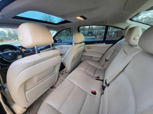 Синий БМВ 5 Серия, объемом двигателя 2 л и пробегом 72 тыс. км за 12000 $, фото 10 на Automoto.ua