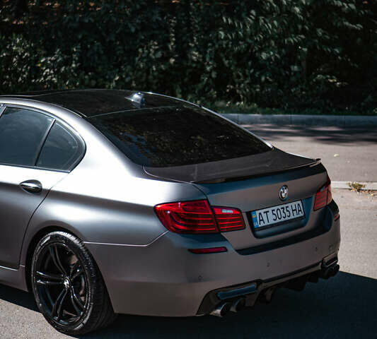 Синий БМВ 5 Серия, объемом двигателя 2 л и пробегом 116 тыс. км за 20000 $, фото 12 на Automoto.ua