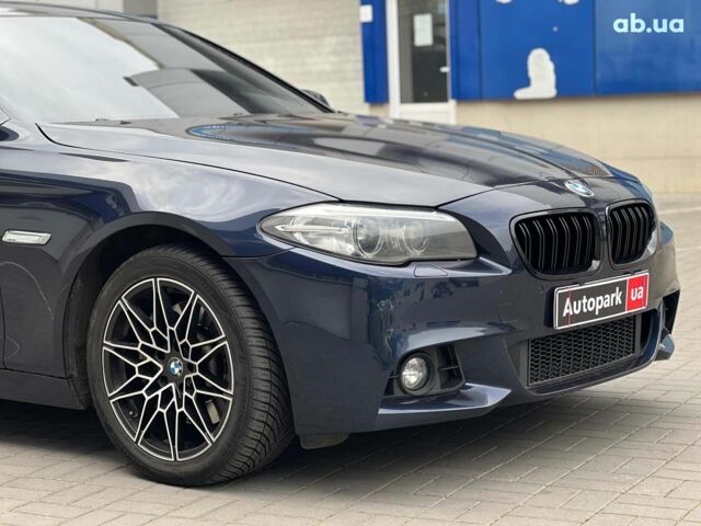 Синій БМВ 5 Серія, об'ємом двигуна 3 л та пробігом 201 тис. км за 17990 $, фото 3 на Automoto.ua