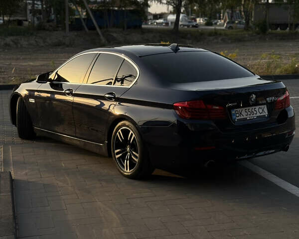 Синий БМВ 5 Серия, объемом двигателя 3 л и пробегом 164 тыс. км за 16500 $, фото 4 на Automoto.ua