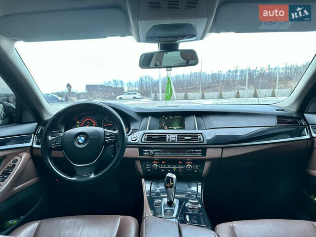 Синій БМВ 5 Серія, об'ємом двигуна 2 л та пробігом 320 тис. км за 18900 $, фото 21 на Automoto.ua