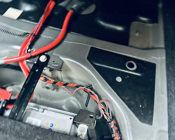 Синий БМВ 5 Серия, объемом двигателя 2 л и пробегом 253 тыс. км за 15700 $, фото 21 на Automoto.ua