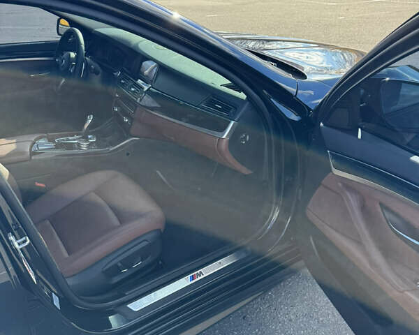 Синій БМВ 5 Серія, об'ємом двигуна 2 л та пробігом 118 тис. км за 21000 $, фото 21 на Automoto.ua