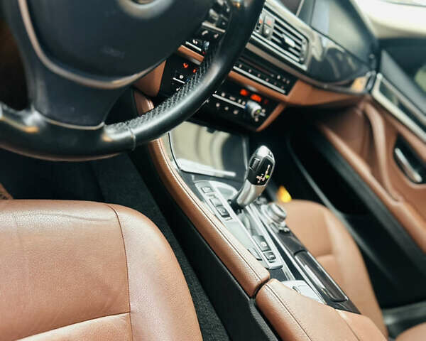 Синий БМВ 5 Серия, объемом двигателя 2 л и пробегом 253 тыс. км за 15700 $, фото 44 на Automoto.ua