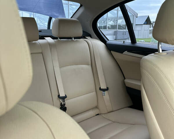 Синий БМВ 5 Серия, объемом двигателя 2 л и пробегом 155 тыс. км за 16500 $, фото 60 на Automoto.ua