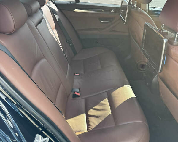 Синій БМВ 5 Серія, об'ємом двигуна 2 л та пробігом 118 тис. км за 21000 $, фото 26 на Automoto.ua