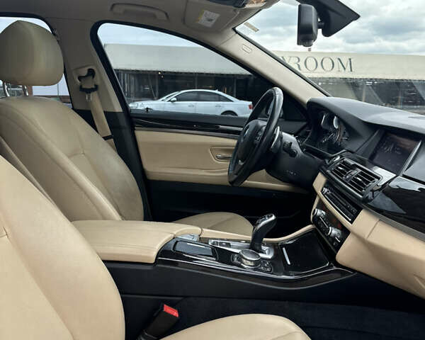 Синий БМВ 5 Серия, объемом двигателя 2 л и пробегом 155 тыс. км за 16500 $, фото 54 на Automoto.ua