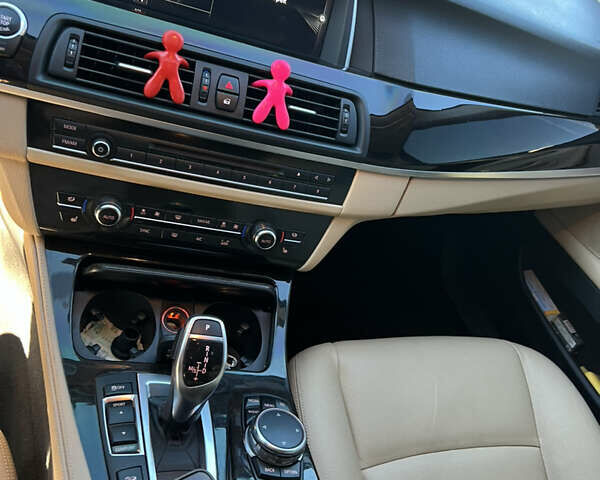 Синій БМВ 5 Серія, об'ємом двигуна 2.98 л та пробігом 145 тис. км за 21000 $, фото 24 на Automoto.ua