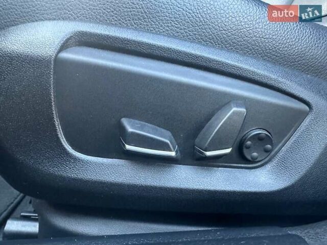 Синий БМВ 5 Серия, объемом двигателя 2 л и пробегом 149 тыс. км за 14300 $, фото 10 на Automoto.ua